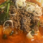 麺屋 丸福 - 挽肉　パクチーたっぷり