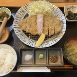 箱崎 井のかわず - 上ロースかつランチ