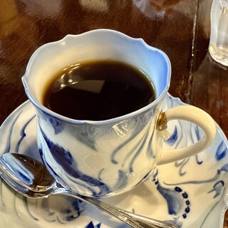 カフェ・アダチ_1