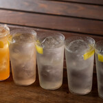 酒肆 一村 - 名代、塩味、甘味、苦味の5種類のレモンサワー