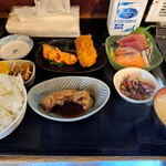 魚笑 - よくばり定食ごはん大盛&おかわり