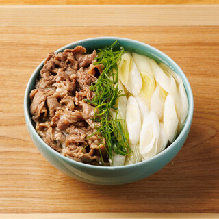 日本料理の名店『しのはら』監修の渾身の肉うどん