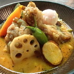 lavi - がっつり鶏の唐揚げ山椒風味to野菜カレー