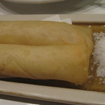 レンゲ - ふかひれと春雨の春巻
      