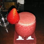 Bar H - ベリーベリーグッド　甘いけどしつこくなくて非常に飲みやすい。