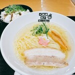 らーめんダイニング 庵 - 