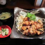 望郷 - 炭火焼き鳥丼