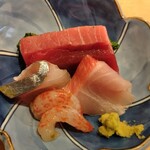 すしやのたい悟 - 刺身５点・銚子の本鮪中トロ＆赤身・北海縞海老、金目鯛、高知からのシマアジ