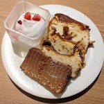 彩の国レストラン - ごぼう入りのガトーショコラみたいなのとチーズケーキとか