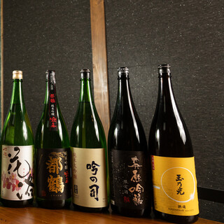 【日本酒にこだわる】料理を引き立てる選りすぐりの日本酒