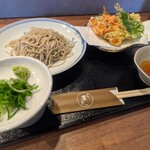 四季料理 響8 - 料理写真:桜海老かき揚げもり蕎麦(¥1,900)