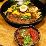 SPICY CURRY 魯珈 - 