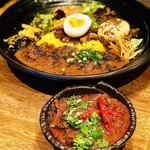 SPICY CURRY 魯珈 - 
