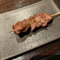 YAKITORI 燃 es - 茨城県産ホロホロ鳥　あか(内腿)