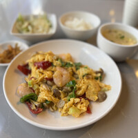 美林華飯店 - 