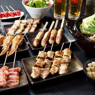 生ビールも対象！串焼きと鍋が堪能できる飲み放題付きコース