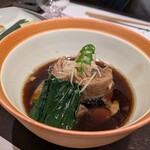 吟漁亭 保志乃 - マグロ煮込み