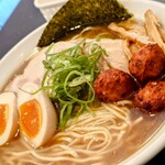 月麺 - 特製しょうゆらーめん　1,130円（＋大盛100円）