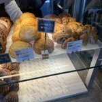 Truffle BAKERY 大阪本店 - 