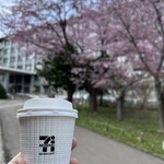 セブンイレブン - ドリンク写真:「セブンカフェ／ホットコーヒー（R）」120円（2025.4/30）