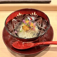鮨 大門 - 魚津みずだこ、北海道ばふんうに、お出汁のジュレ