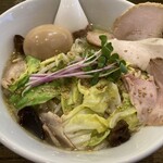 麺屋 信成 - 料理写真:春キャベツの鶏塩タンメン　限定　トッピング味玉