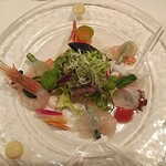 297499738 - 三陸の幸サラダ　6種類の魚介類は豪勢の一言に尽きる
