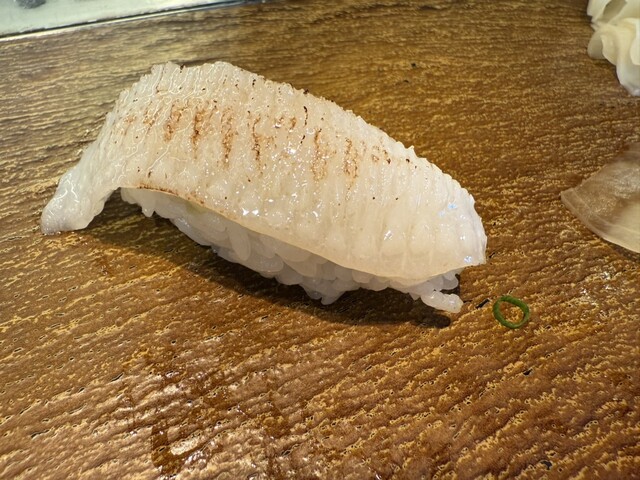 何度も通いたくなる名店】炙りえんがわは必食！』by ツグルメ : 築地