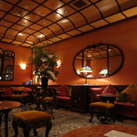 メゾン ポール・ボキューズ - 待合室