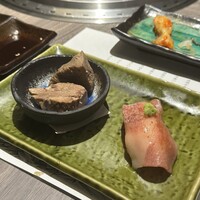 近江うし焼肉 にくTATSU 日本橋室町店 - 