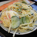 おいしい台所12カ月 - で卵、ハム、きゅうりなどが入ったスパゲティサラダ