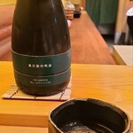 鮨 さかい - お酒⑤新政 農民藝術概論 2021(秋田)
      米品種:秋田県産陸羽132号100%、精米歩合:40%