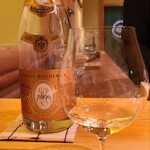 鮨 さかい - お酒⑧ルイ・ロデレール・クリスタル・ブリュット2006(シャンパーニュ、フランス)
      葡萄品種:ピノ・ノワール60％、シャルドネ40%