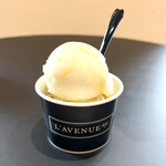 L'AVENUE BiS - グラス ピスタージュ　シトロン ジュンヌ　ピスタチオが過去1の美味しさ(*☻-☻*)！