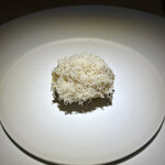 トレイス - ジャガイモのオーブン焼きサマートリュフを添えて