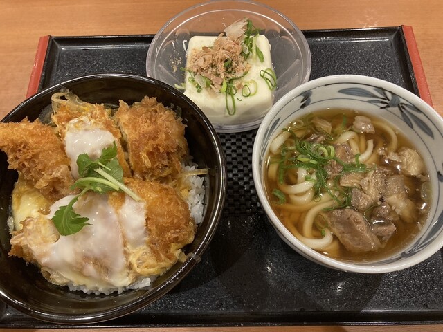 ごはん処かつ庵 米沢店 &ndash; 本格とんかつと豊富メニューで満足のランチ・ディナー