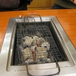 プサンスップルカルビ - メニューが決まると直ぐに店員さんが炭火を持って来てくれました、かなりの火力ですよ。
            