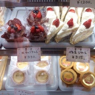 パルフェ洋菓子店_2