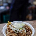 大衆酒場 増やま - 重ネ（煮込み豆腐）