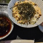 そば さやか - 冷し肉そば（１１００円）