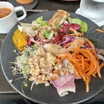 バーアンドダイニング トレント - 