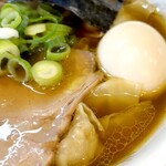 ラー麺専門店 こしがや - 味玉最高なのよ。