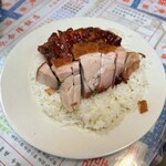 Wing Hap Lung Restaurant - 焼鴨叉焼飯(どう見てもローストポークに見えるけど笑)