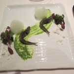 銀座 レカン - 妻は稚鮎のフリット。キュウリの泡と共に。