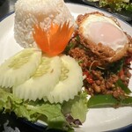 Noi Thai Cuisine - 
