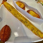 ブーランジェリー アンアミー - テラスで食べるパン