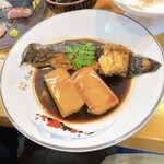遊膳やま笠 - カレイの煮付け