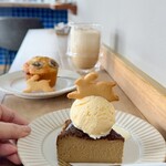 enjoy your meal & gallery - 