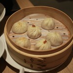 台湾料理 REAL台北 - 3種の小籠包B