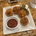 酒のみ屋 魚久 - タコスボール